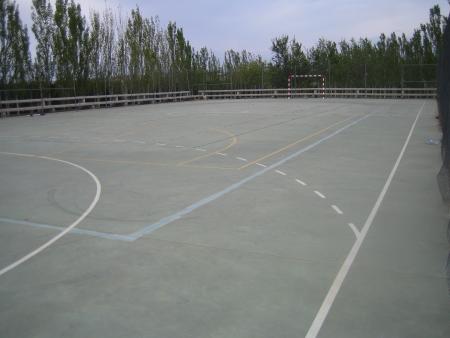 Imagen Pistas polideportivas y campo de fútbol